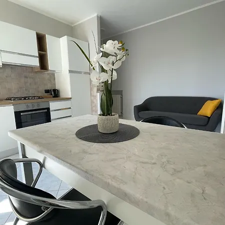 Apartament Yukiehome Borgomanero