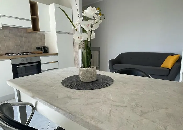Lägenhet Yukiehome Borgomanero